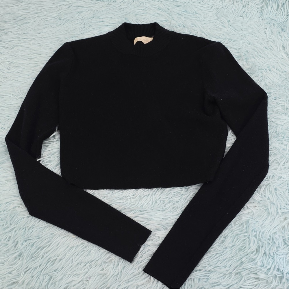 Altar'd State Black Mock Neck Long Sleeve Crop Top Ribbed Knit Juniors Size M